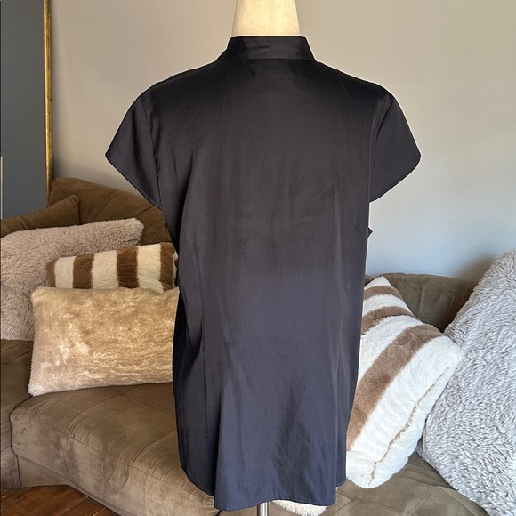 LOFT Ruffled Blouse - Picture 3 of 4